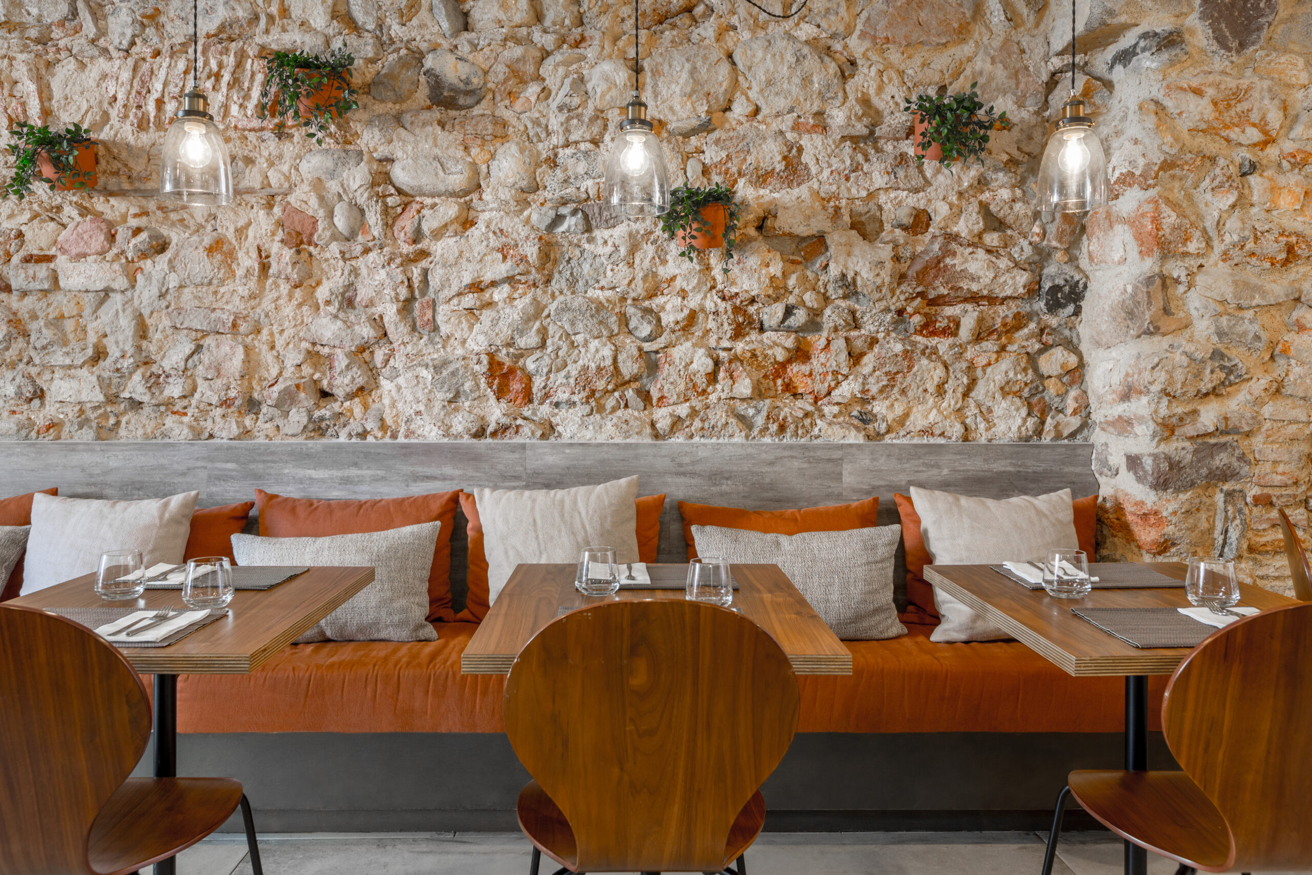 Restaurante O amor faz-me fome, Setúbal — design de interiores por PAR