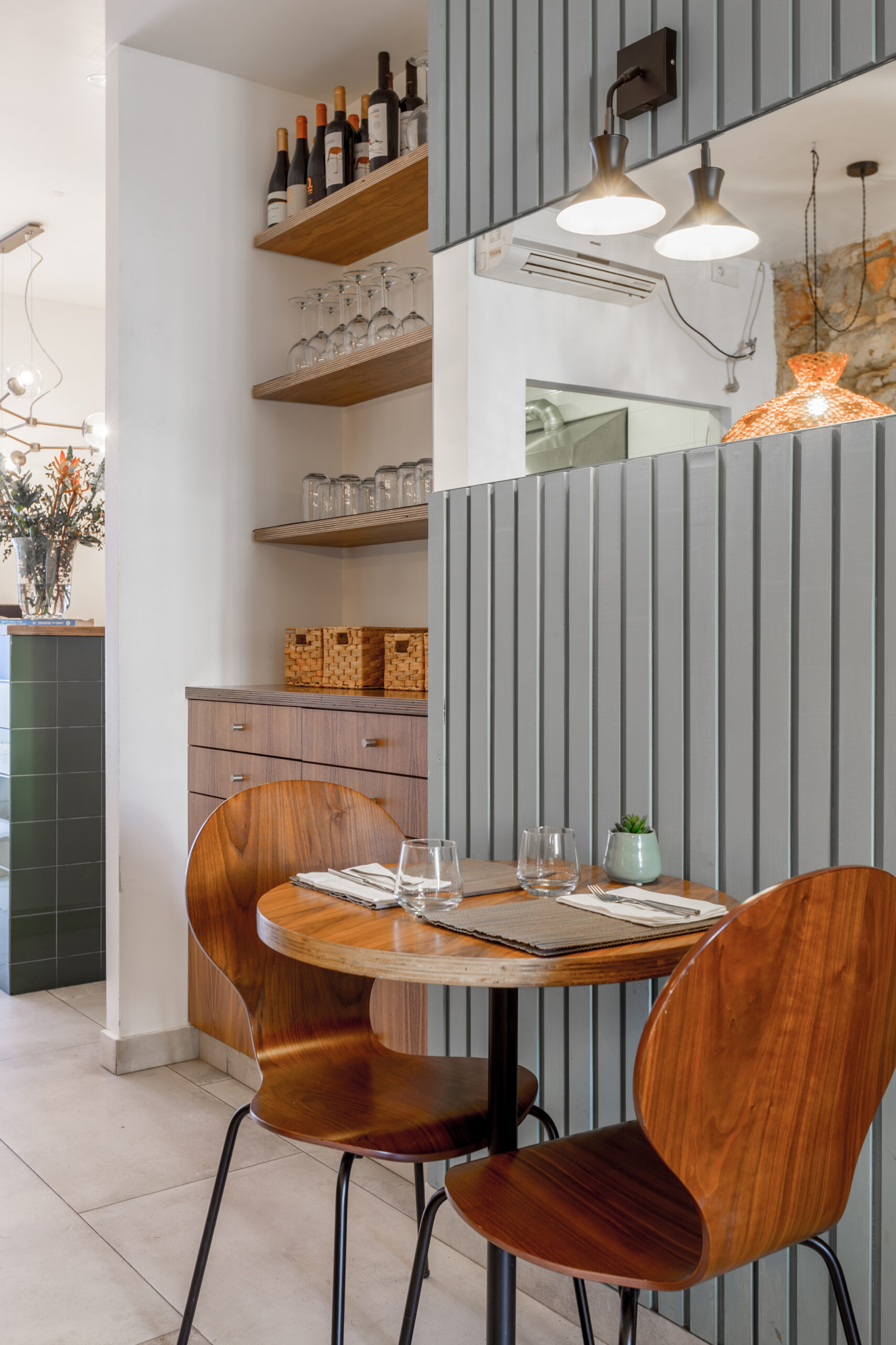 Restaurante O amor faz-me fome, Setúbal — design de interiores por PAR