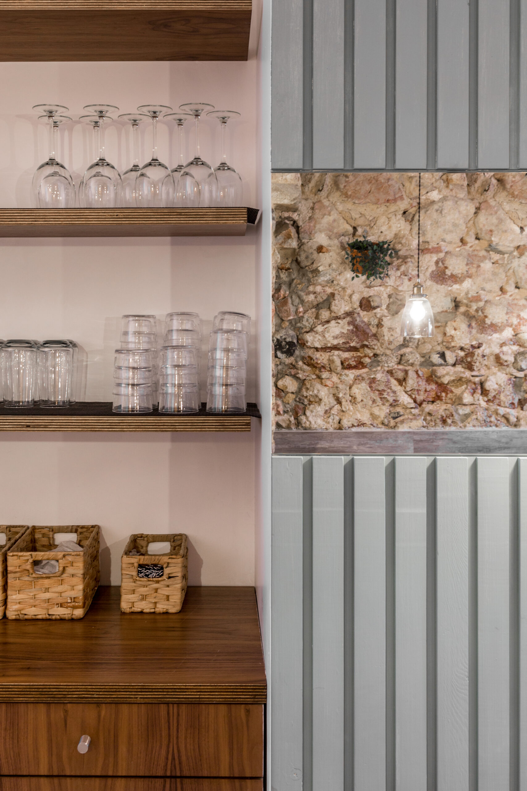 Restaurante O amor faz-me fome, Setúbal — design de interiores por PAR