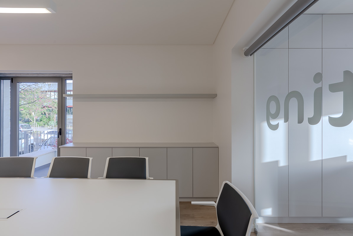 Escritórios Laboratórios Edol, Lisboa — design de interiores por PAR