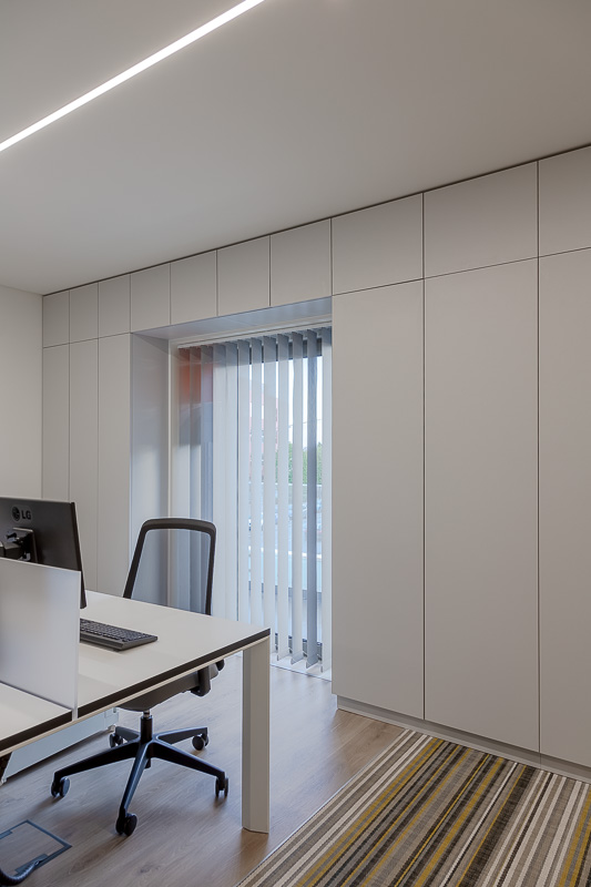 Escritórios Laboratórios Edol, Lisboa — design de interiores por PAR