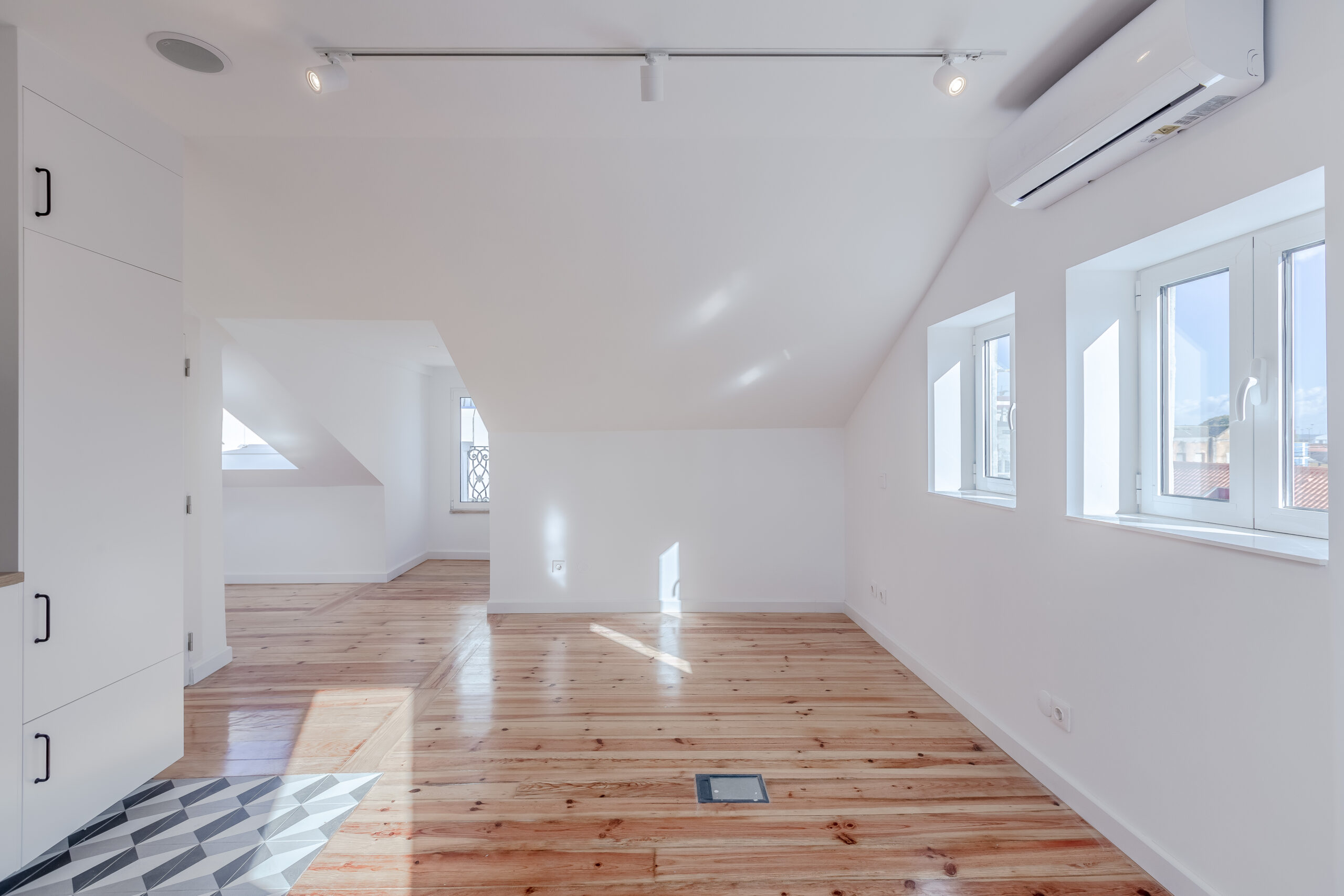 Apartamento Rodrigues Faria, Lisboa — design de interiores por PAR