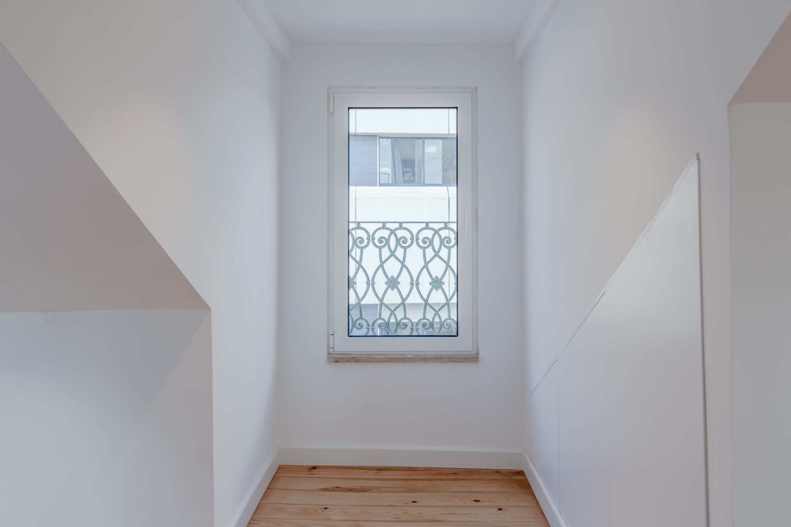 Apartamento Rodrigues Faria, Lisboa — design de interiores por PAR