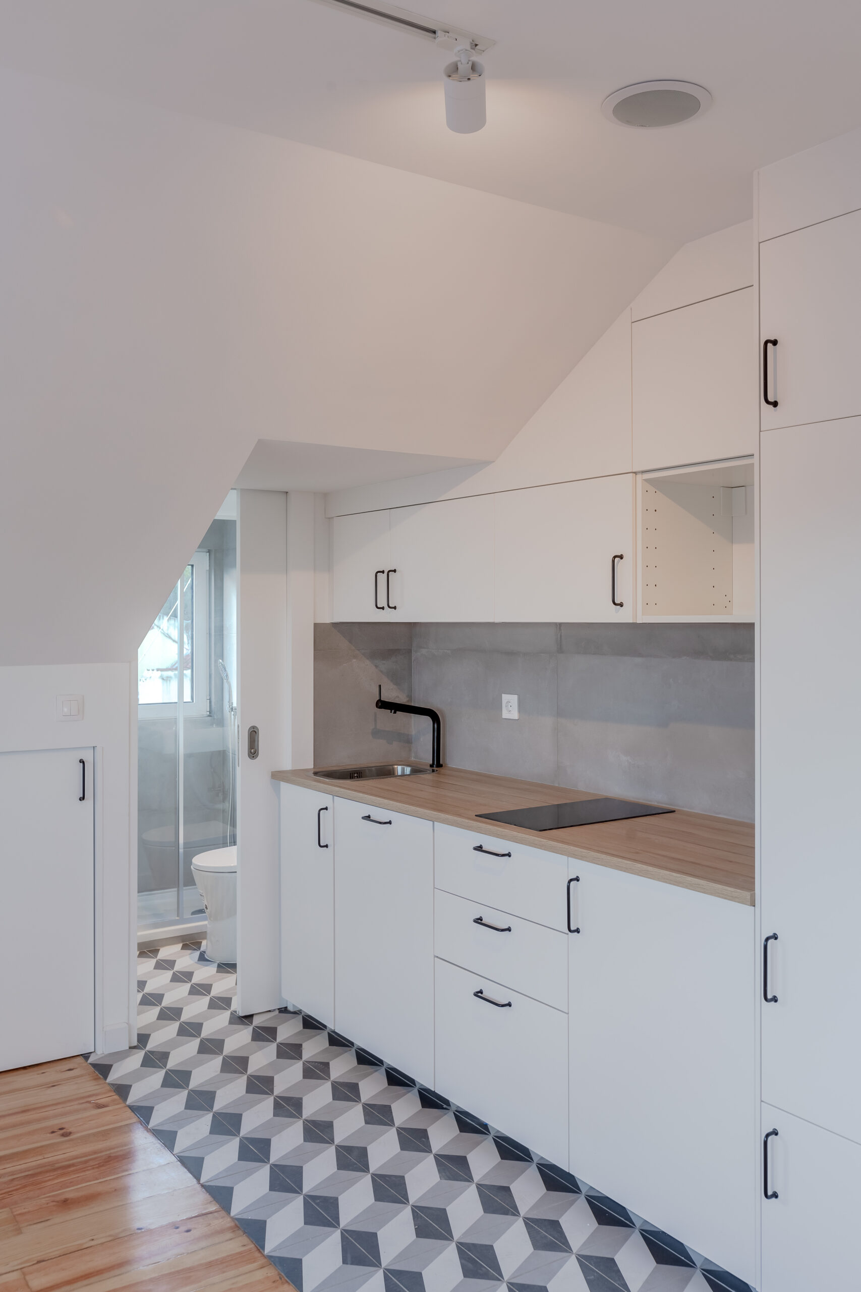 Apartamento Rodrigues Faria, Lisboa — design de interiores por PAR