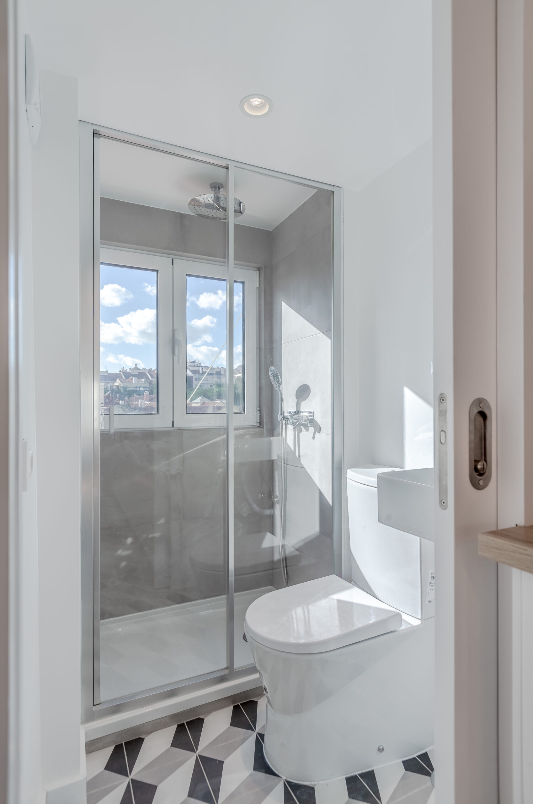 Apartamento Rodrigues Faria, Lisboa — design de interiores por PAR